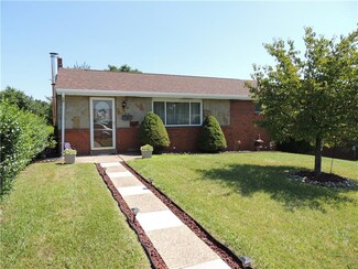 1111 Portsmouth Dr, McKeesport, PA 15133