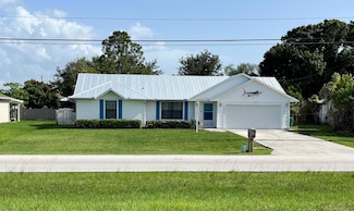 2358 SE Tiffany Ave, Port Saint Lucie, FL 34952