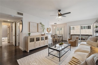 8635 Falmouth Ave Unit 311, Playa Del Rey, CA 90293