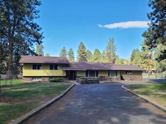 3706 Evergreen Dr, Klamath Falls, OR 97603