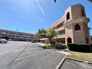 2457 Ecuadorian Way Unit 57, Clearwater, FL 33763