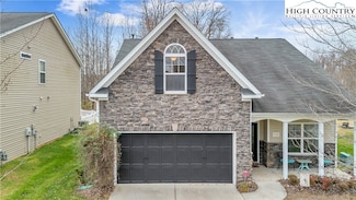 133 Kilbourne Dr, Advance, NC 27006