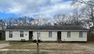 139 Skyhaven Dr, Jackson, TN 38305