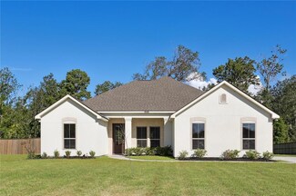 848 Calix Ln, Westwego, LA 70094