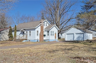 409 River Ave E, Ladysmith, WI 54848