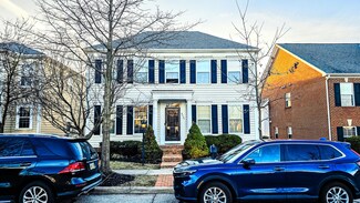 4979 Hearthstone Park Dr, New Albany, OH 43054