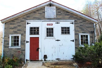 669 Hunkins Pond Rd, Sanbornton, NH 03269