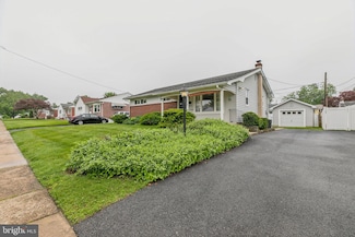 1006 Platt Ave, Folsom, PA 19033