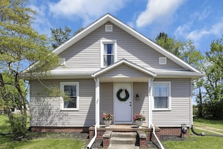 222 S School St, Amanda, OH 43102