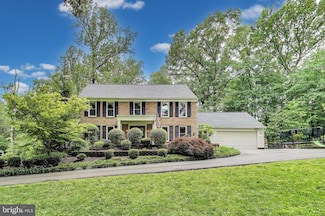 12209 Rowan Tree Dr, Fairfax, VA 22030
