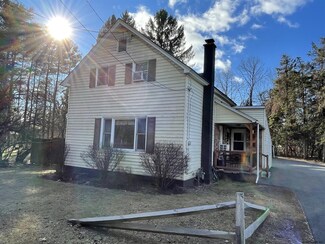 10 Van Buren St, South Glens Falls, NY 12803