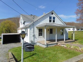 298 Orchard Dr, Rainelle, WV 25962
