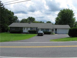 13120 Messner Rd, Savannah, NY 13146