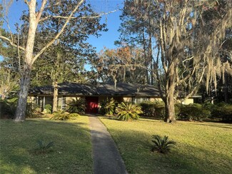1807 NW 22nd Dr, Gainesville, FL 32605
