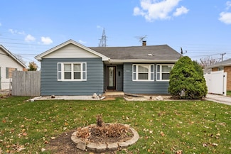7949 Newland Ave, Burbank, IL 60459