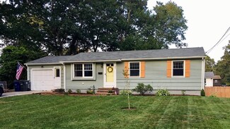 184 Viceroy Rd, Warwick, RI 02886