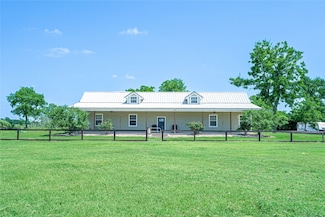41802 Addie Gee Rd, Hempstead, TX 77445