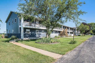 68570 Morton Dr Unit 206, Edwardsburg, MI 49112