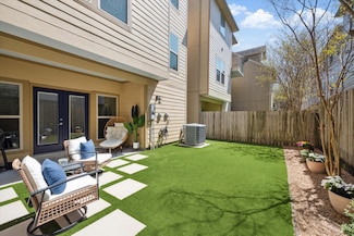 2619 Shady Woods Ln, Houston, TX 77008