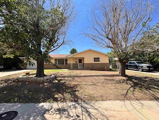 2316 Apache Ln, Alamogordo, NM 88310