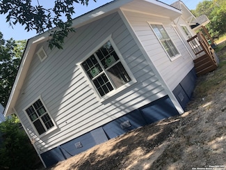 218 W Boyer Ave, San Antonio, TX 78210