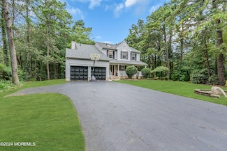 8 Chris Ann Ct, Jackson, NJ 08527
