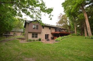 12207 285th St, Lindstrom, MN 55045