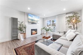 453 Almond Ave Unit 4, Long Beach, CA 90802