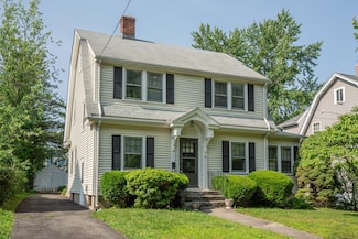 48 Saint Charles St, West Hartford, CT 06119
