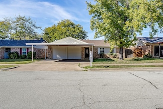 6217 Sunnybrook Dr, Fort Worth, TX 76148