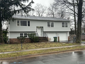 205 Garfield St, Edison, NJ 08820