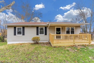 536 Cherokee Dr, Morgantown, WV 26508