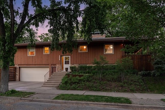 4901 Thomas Ave S, Minneapolis, MN 55410