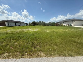 1912 NW 6th Terrace, Cape Coral, FL 33993