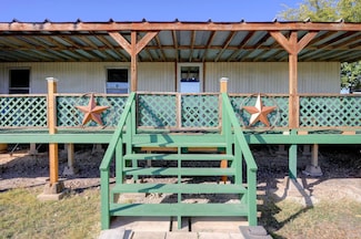 142 Friar Ct, Kyle, TX 78640