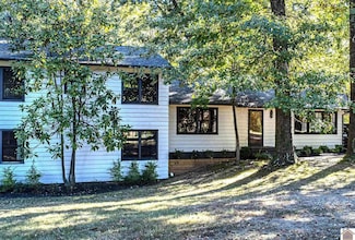230 Valley Rd, Paducah, KY 42001