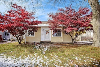 2867 Sharon Ave SW, Wyoming, MI 49519