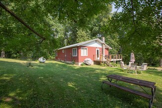5033 Lynn Hollow Ln, Potosi, WI 53820