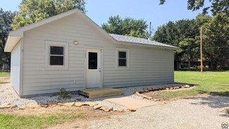 103 N Kansas St, Lebo, KS 66856