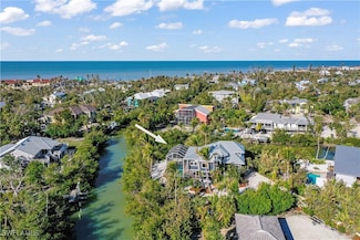 2449 Harbour Ln, Sanibel, FL 33957