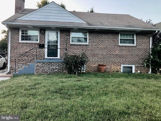 2150 Patrick Henry Dr, Arlington, VA 22205