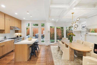 3983 19th St, San Francisco, CA 94114