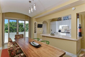 1228 Cave St, La Jolla, CA 92037