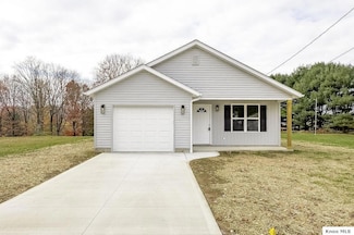 723 Pearl Dr, Loudonville, OH 44842