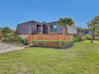 5738 SE Windsong Ln Unit 315, Stuart, FL 34997