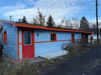 1406 1/2 Jackson St, Missoula, MT 59802