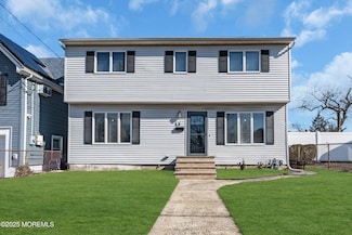 13 Therese Ave, Keyport, NJ 07735