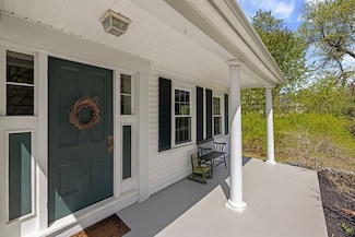 17 Lancaster Rd, Shirley, MA 01464