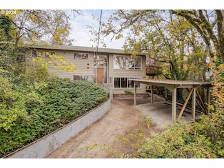 260 Sunset Dr, Eugene, OR 97403