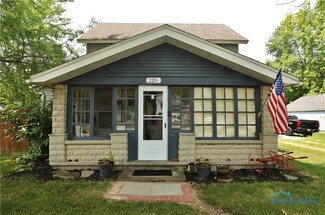 225 N Stahl St, Bradner, OH 43406